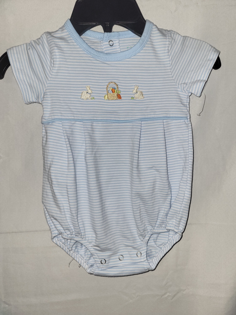 Itsy Bitsy Baby Boy Romper Outfit In Size 9 Months